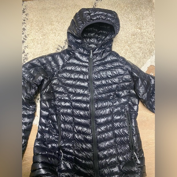 Mountain Hardwear Ghost Whisperer Jacket - Picture 1 of 3